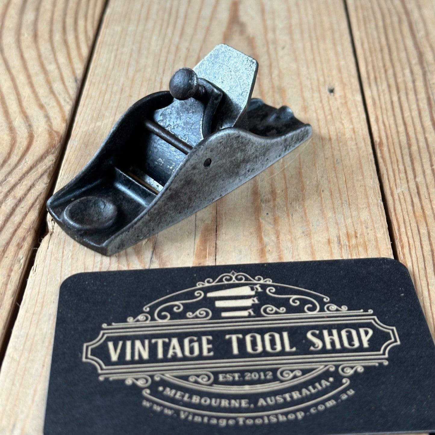 N1784 EARLY! Vintage tiny STANLEY USA No.101 thumb BLOCK PLANE A logo 1867 era!