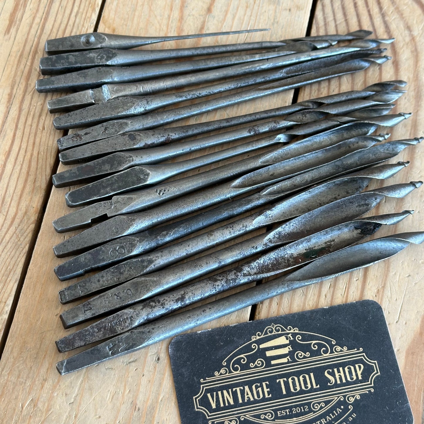 H1874 Vintage set of 16 GIMLET BRACE drill BITS