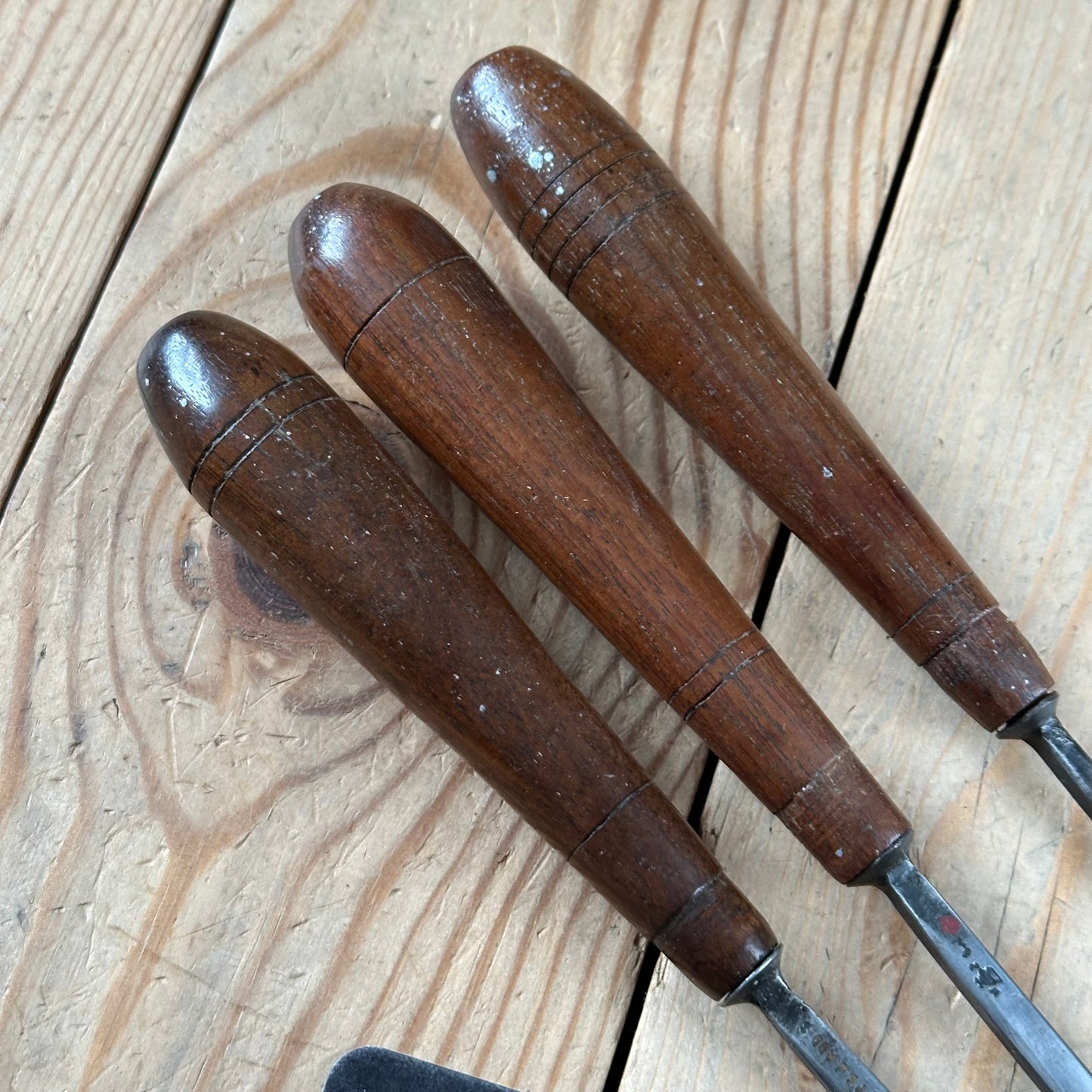 N1760 Vintage 3 x ADDIS Carving CHISEL Set