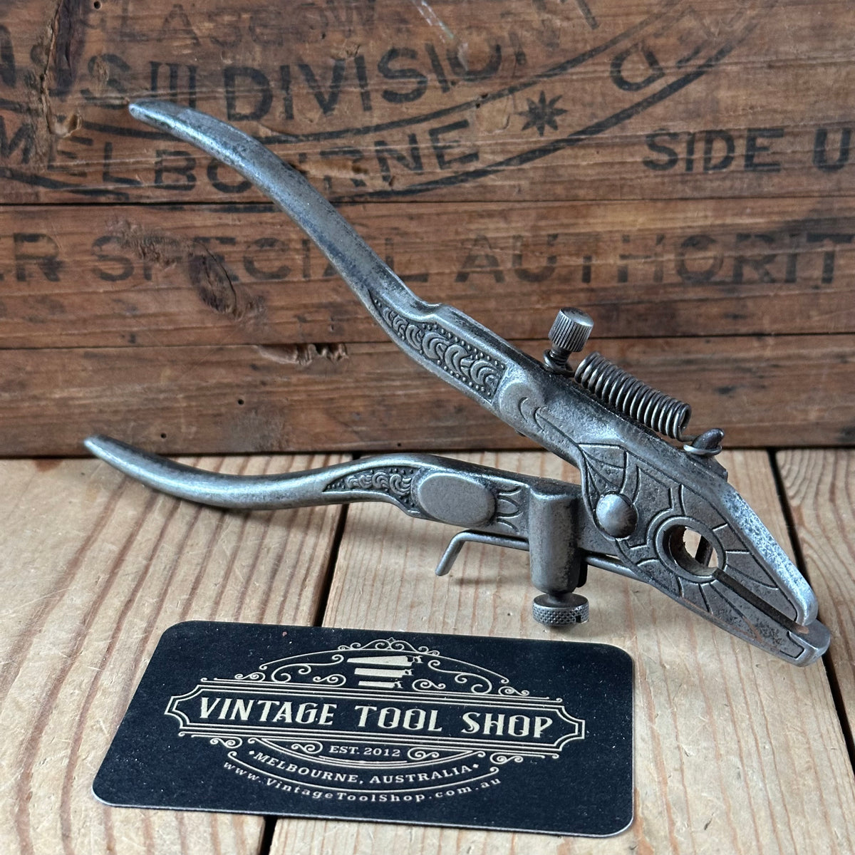 N544 Vintage AHREM’S GOODLINE Germany ORNATE SAW SET Pliers
