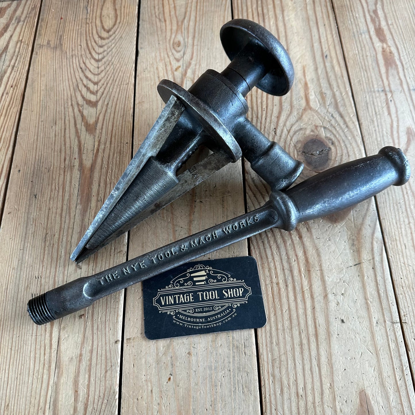 H1380 Vintage THE NYE TOOL CO USA PIPE reamer