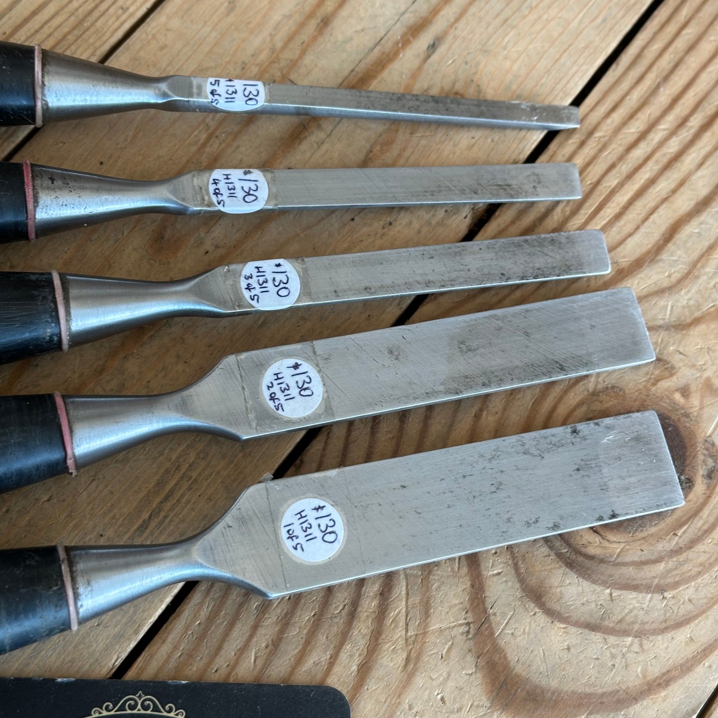 H1311 Vintage 5 x STANLEY bevel CHISELS