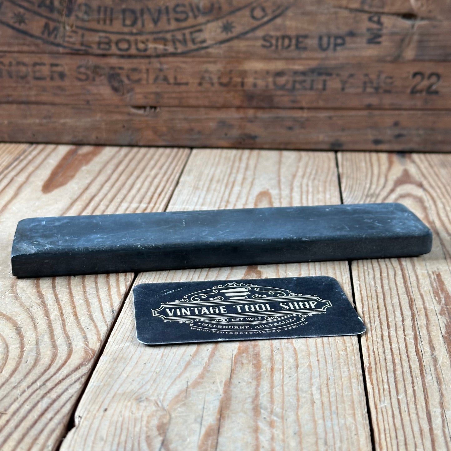 D1143 Vintage Blue Dragons Tongue WELSH natural sharpening stone BARBER HONE