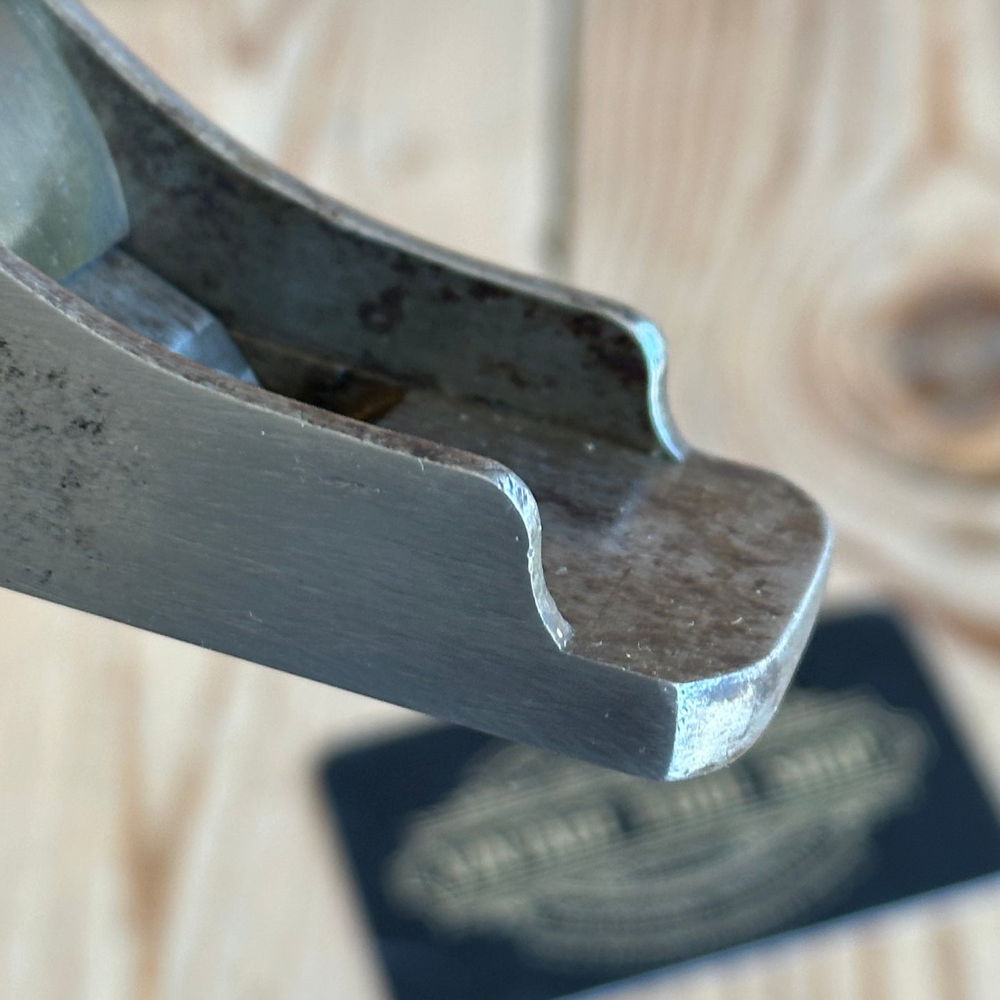 SOLD. H2069 RARE Antique BUCK THUMB PLANE