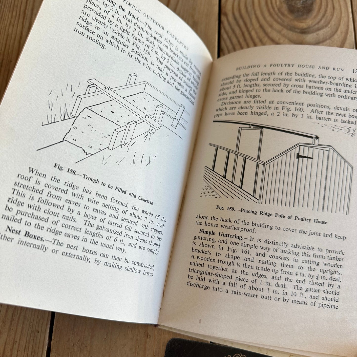 XB1-30 Vintage 1953 SIMPLE OUTDOOR CARPENTEY BOOK by Edward W. Hobbs