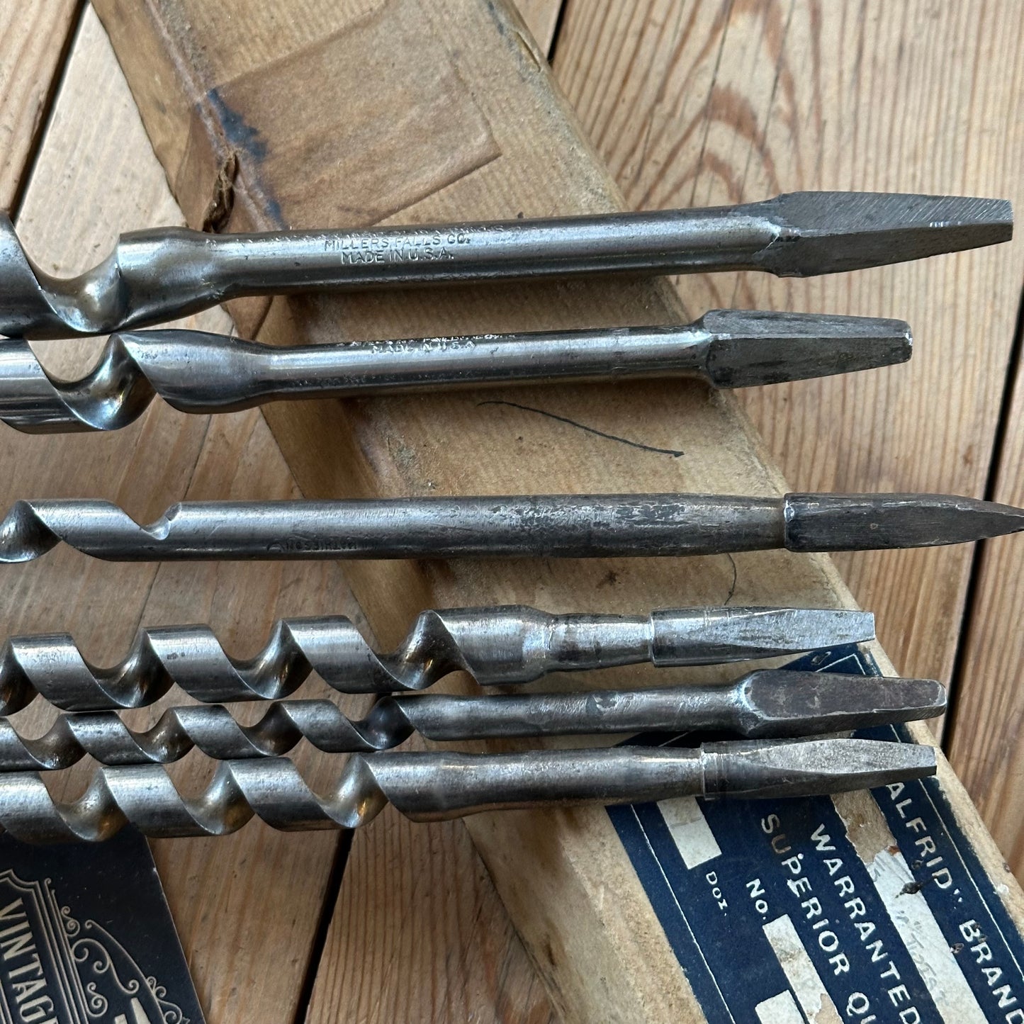 H2498 Vintage set of 6 x FORD PATTERN AUGER BITS IOB by MILLERS FALLS