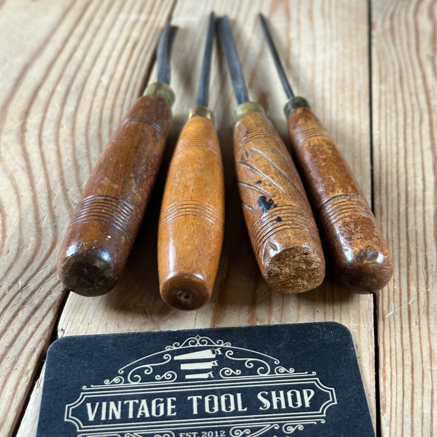 N1761 Vintage 4 x ADDIS Carving CHISEL Set curved v-gouge