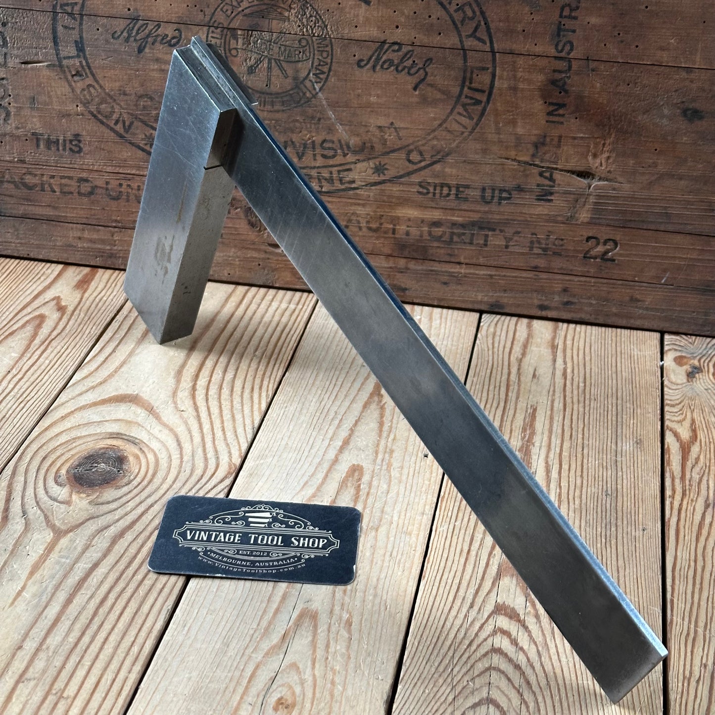 H2429 NICE! Vintage MOORE & WRIGHT 14” England Engineers METAL SQUARE