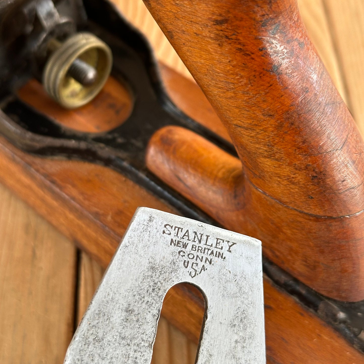 N1225 Antique STANLEY Rule & Level No.26 transitional plane