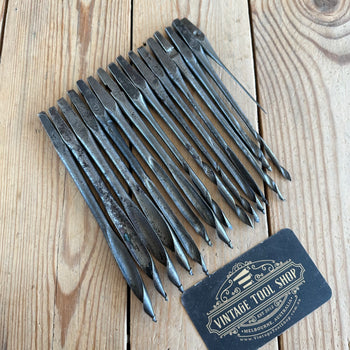 H1874 Vintage set of 16 GIMLET BRACE drill BITS