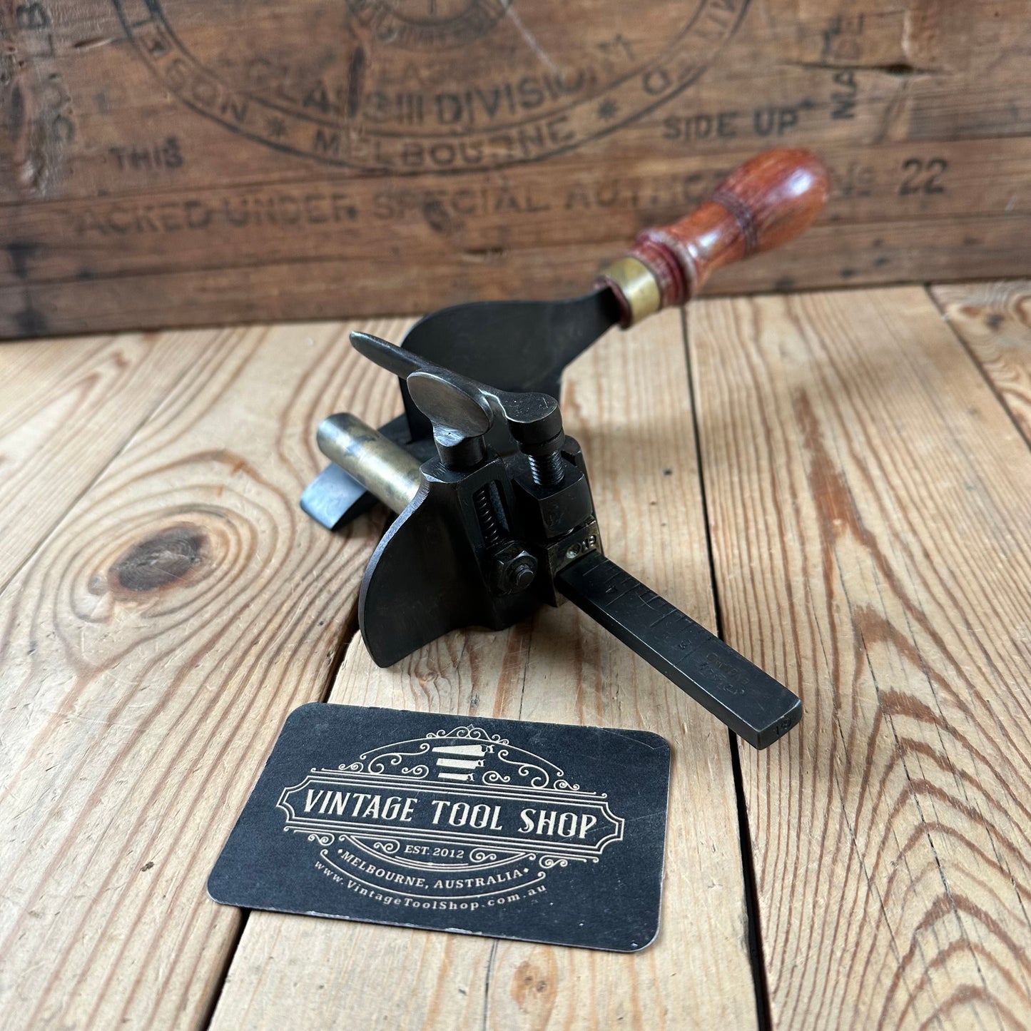 H2532 Vintage DIXON England 5” LEATHER PLOUGH GAUGE cutting knife