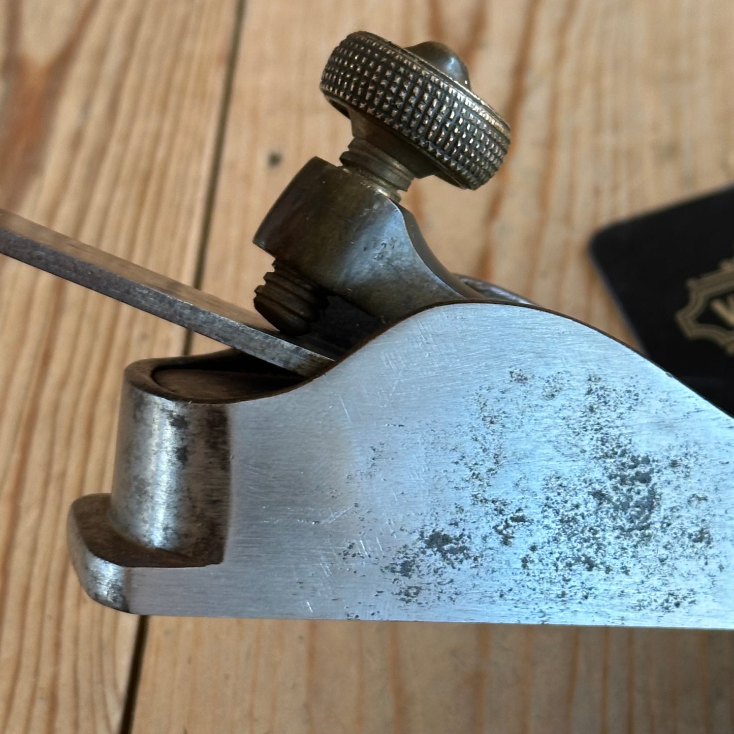 SOLD. H2069 RARE Antique BUCK THUMB PLANE