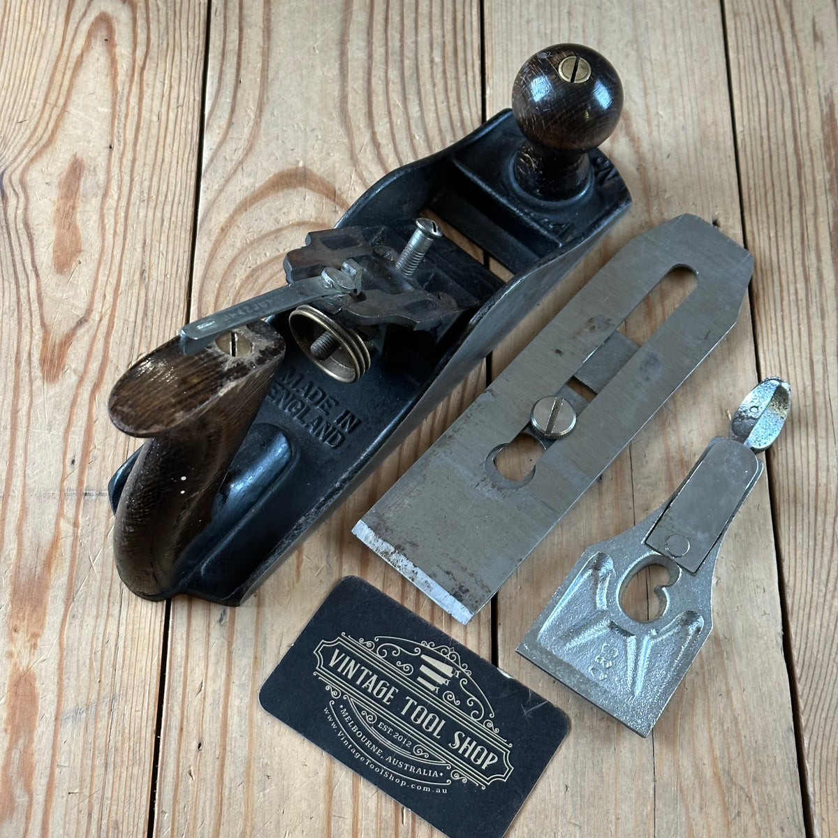 H2585 HANDY! Vintage STANLEY ENGLAND No.4 PLANE