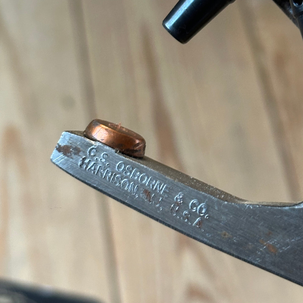 H2543 TIDY! Vintage LEATHER PUNCH Osborne USA