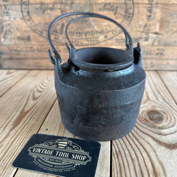 H986 Vintage small Cast Iron GLUE POT