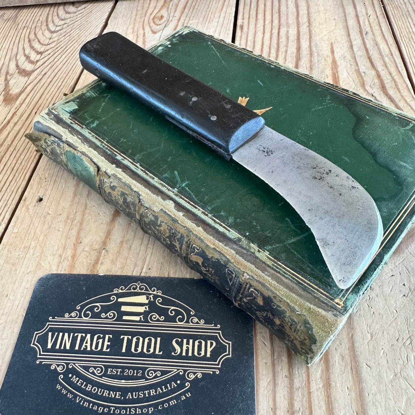 H1772 Vintage TYZACK England LEATHER KNIFE with Rosewood handle