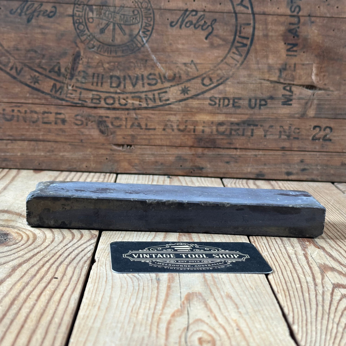 A403 SMOOTH! Vintage LA LUNE FRENCH natural sharpening water STONE