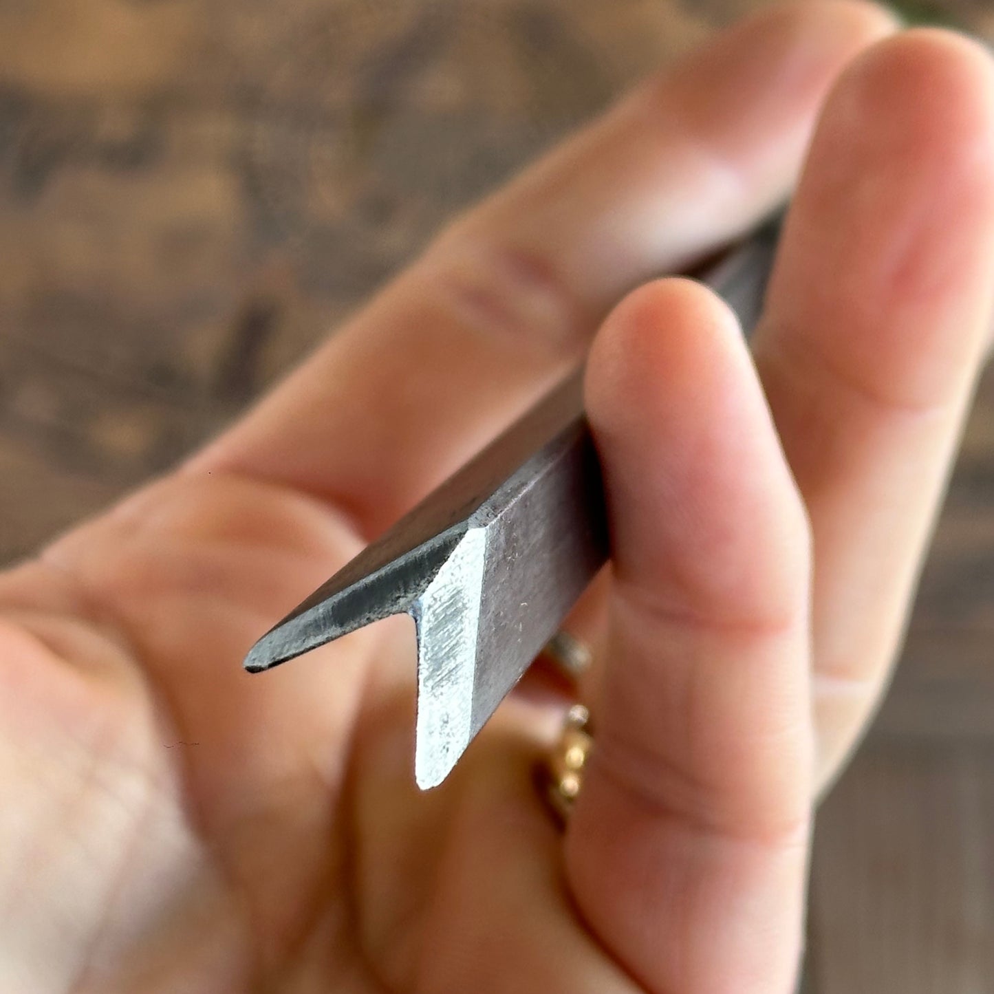 N911 Vintage V-gouge GOUGE Turning CHISEL by STORMONT England