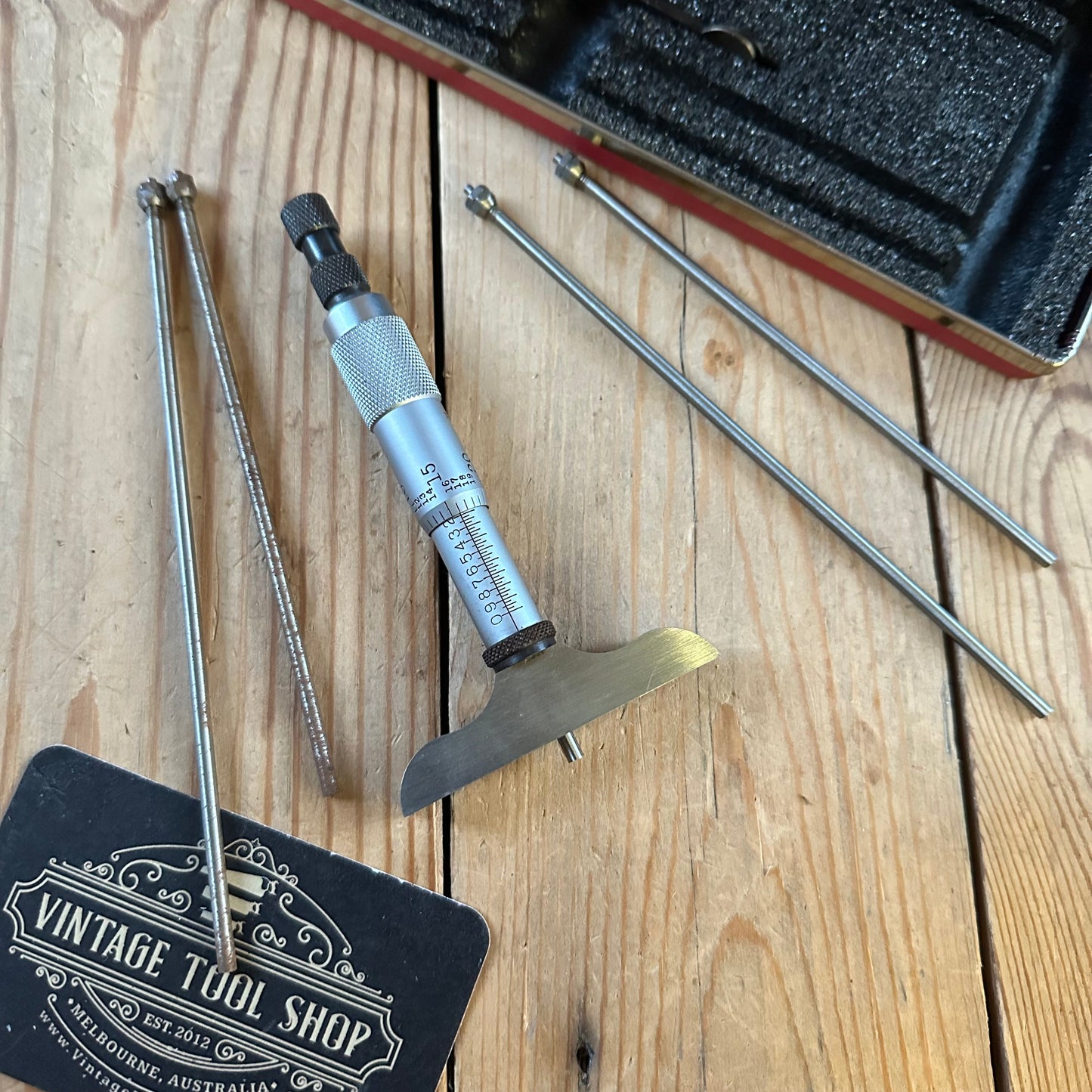H2484 Vintage STARRETT No:440 DEPTH MICROMETER set IOB