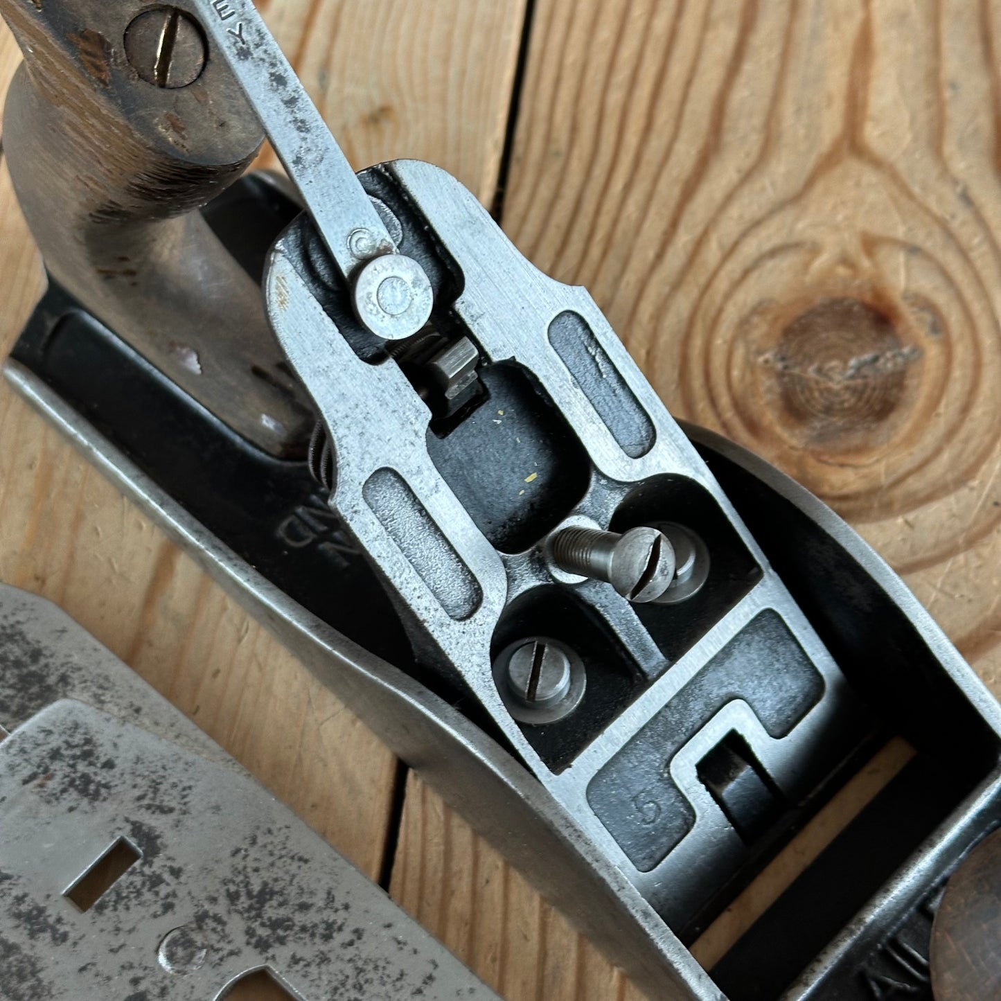 H1563 Vintage STANLEY England No.4 PLANE