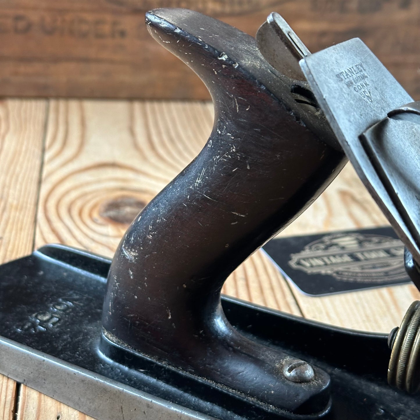 H2489 Vintage STANLEY USA Type 11 No.5 1/2 Corrugated PLANE with Rosewood handles
