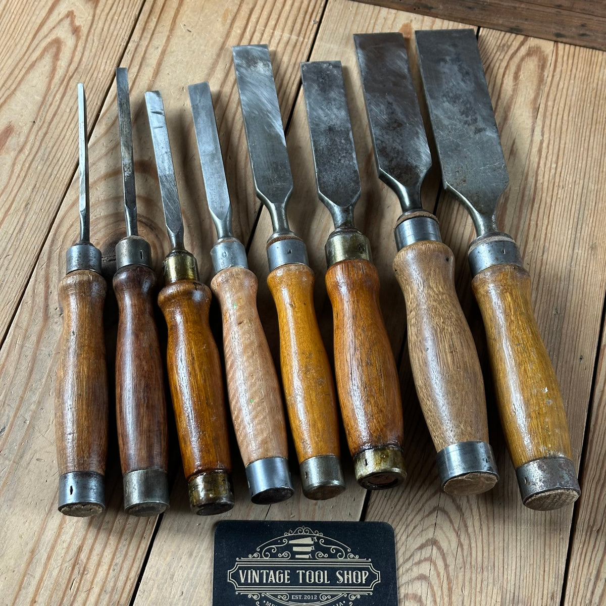 N1818 Vintage set of 8 x TITAN AUSTRALIA No:101 Registered Firmer CHISELS