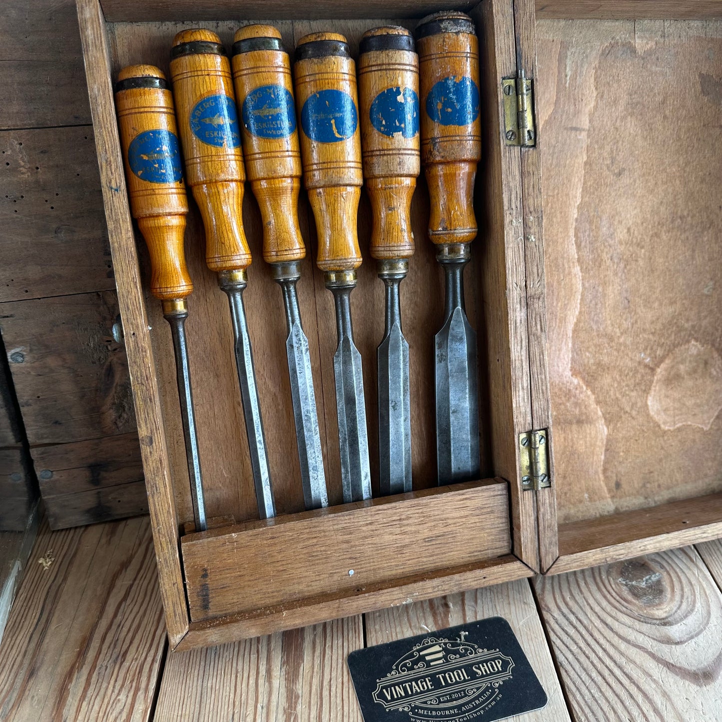 H2361 Vintage set of 6 x E.A. BERG Sweden wooden handled BEVEL CHISELS