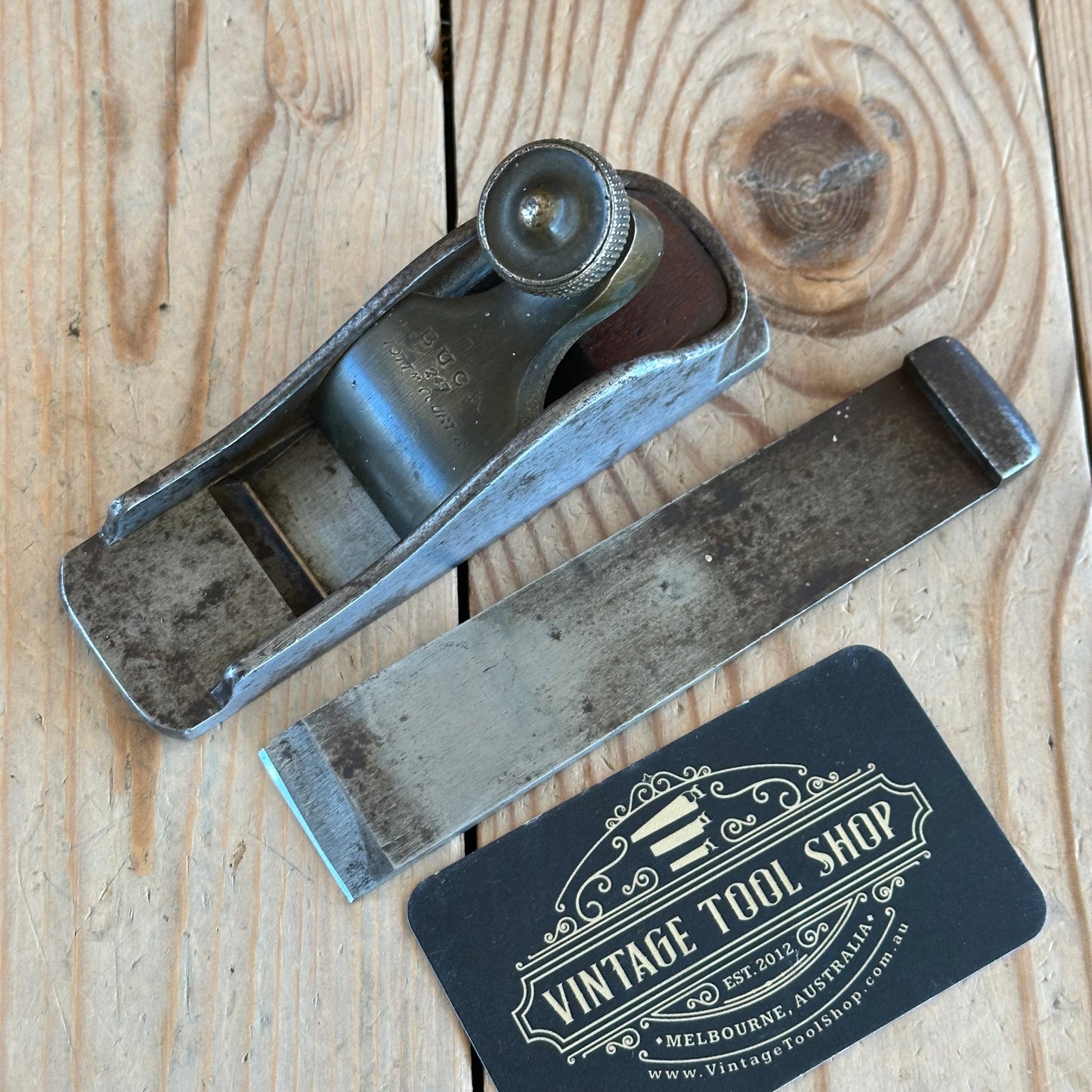 SOLD. H2069 RARE Antique BUCK THUMB PLANE