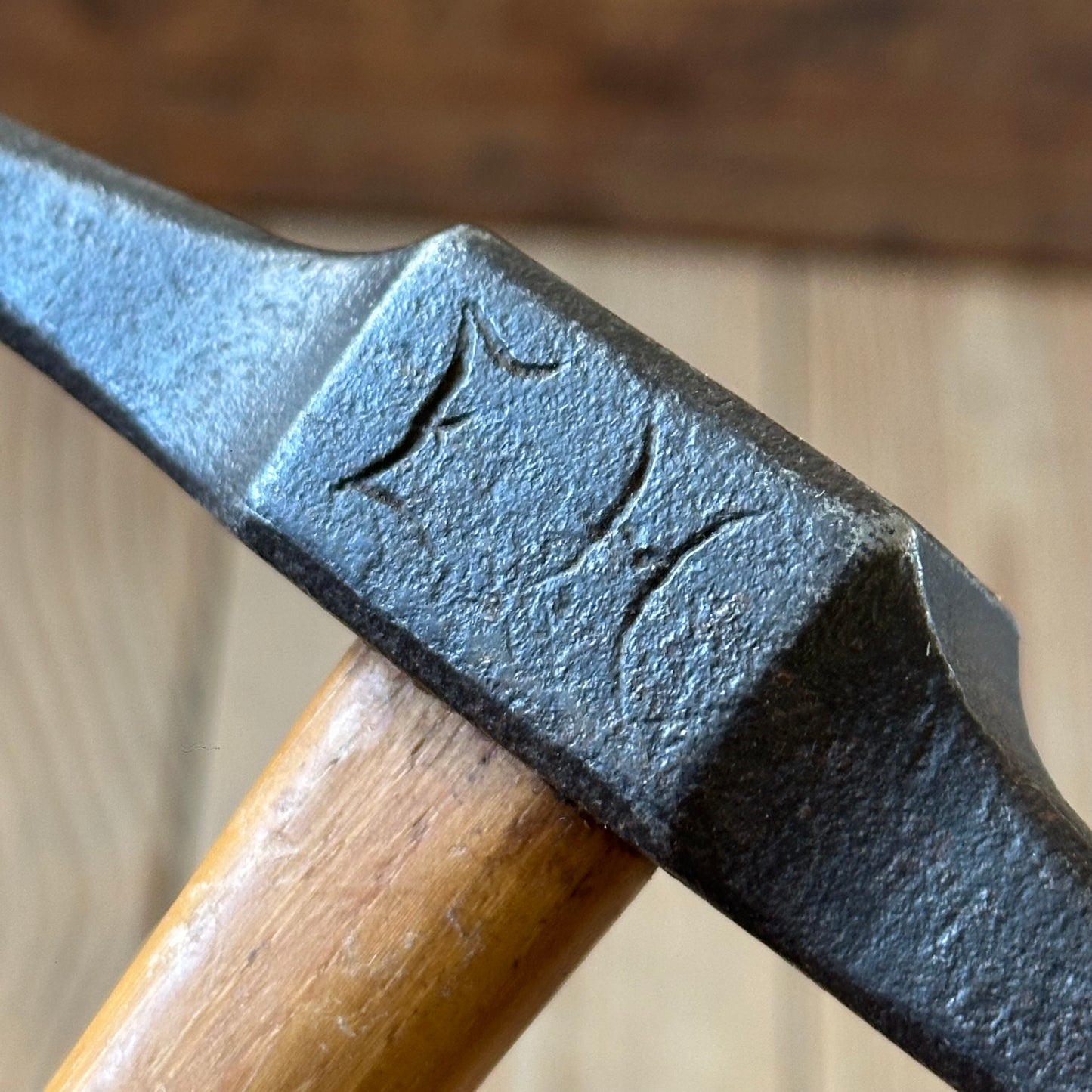 D1832 Vintage DOUBLE FACE Metalworking HAMMER
