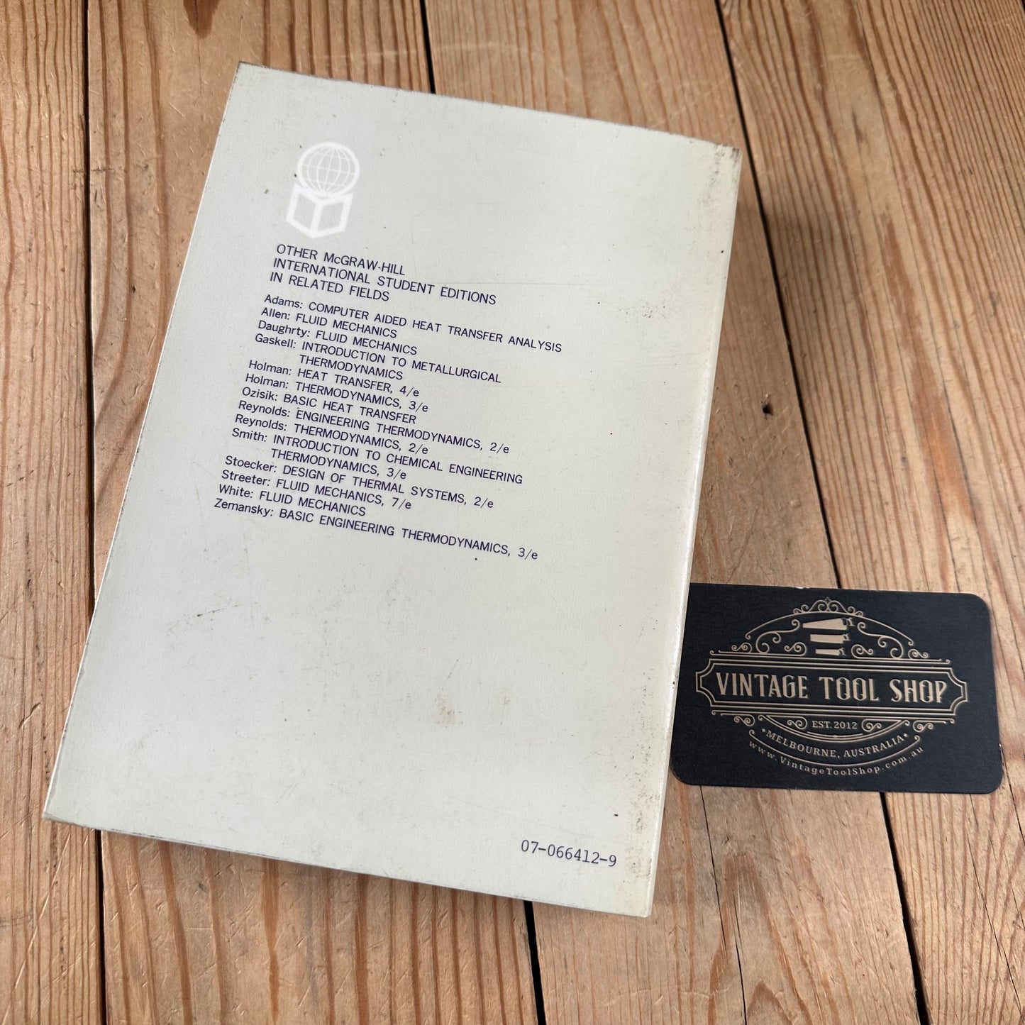 XBN74 Vintage 1979 ENGINEERING FLUID MECHANICS BOOK by Alan Mironer