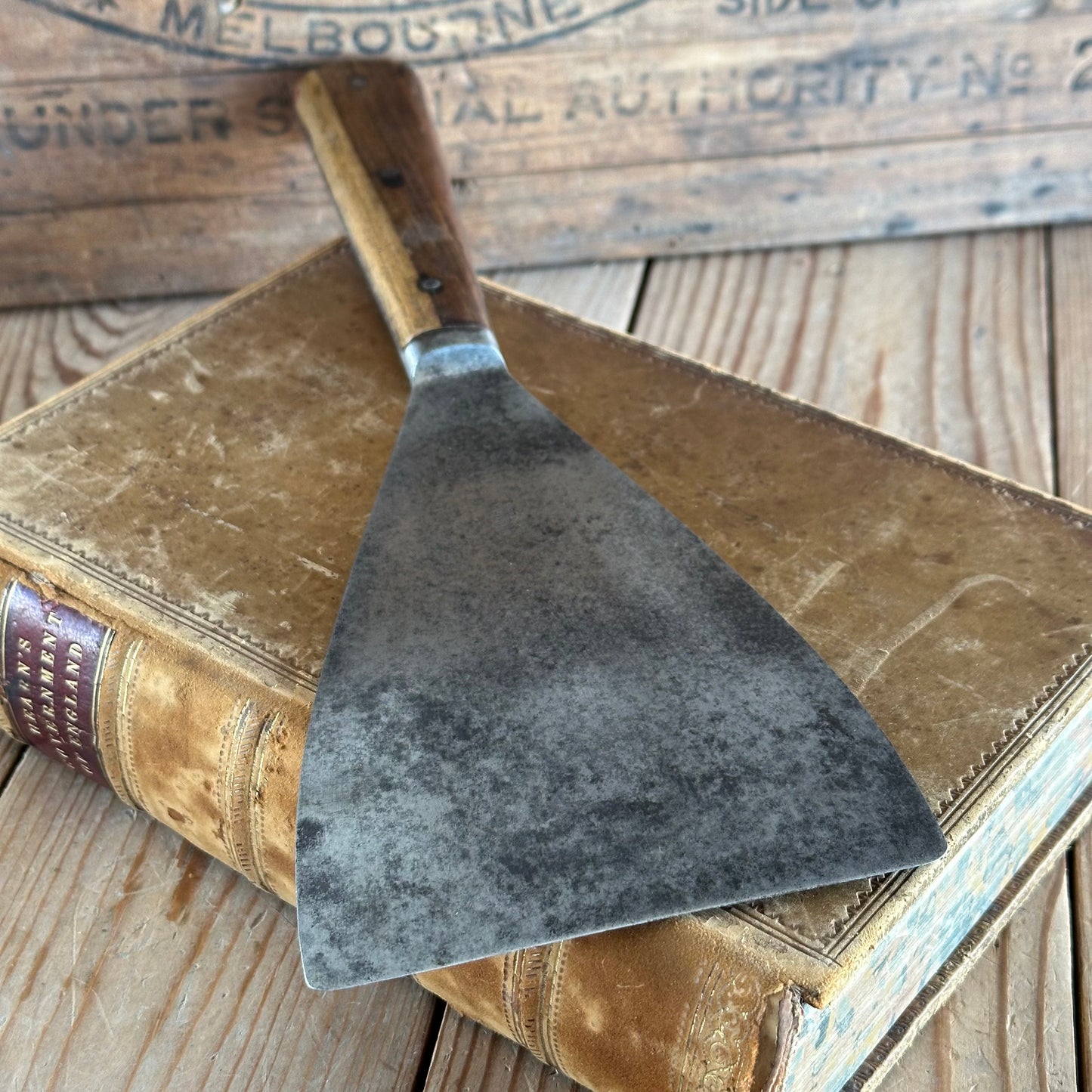 N842 LARGE! Vintage W.R.HUMPHREYS & Co SHEFFIELD spring steel SPATULA with Rosewood handle