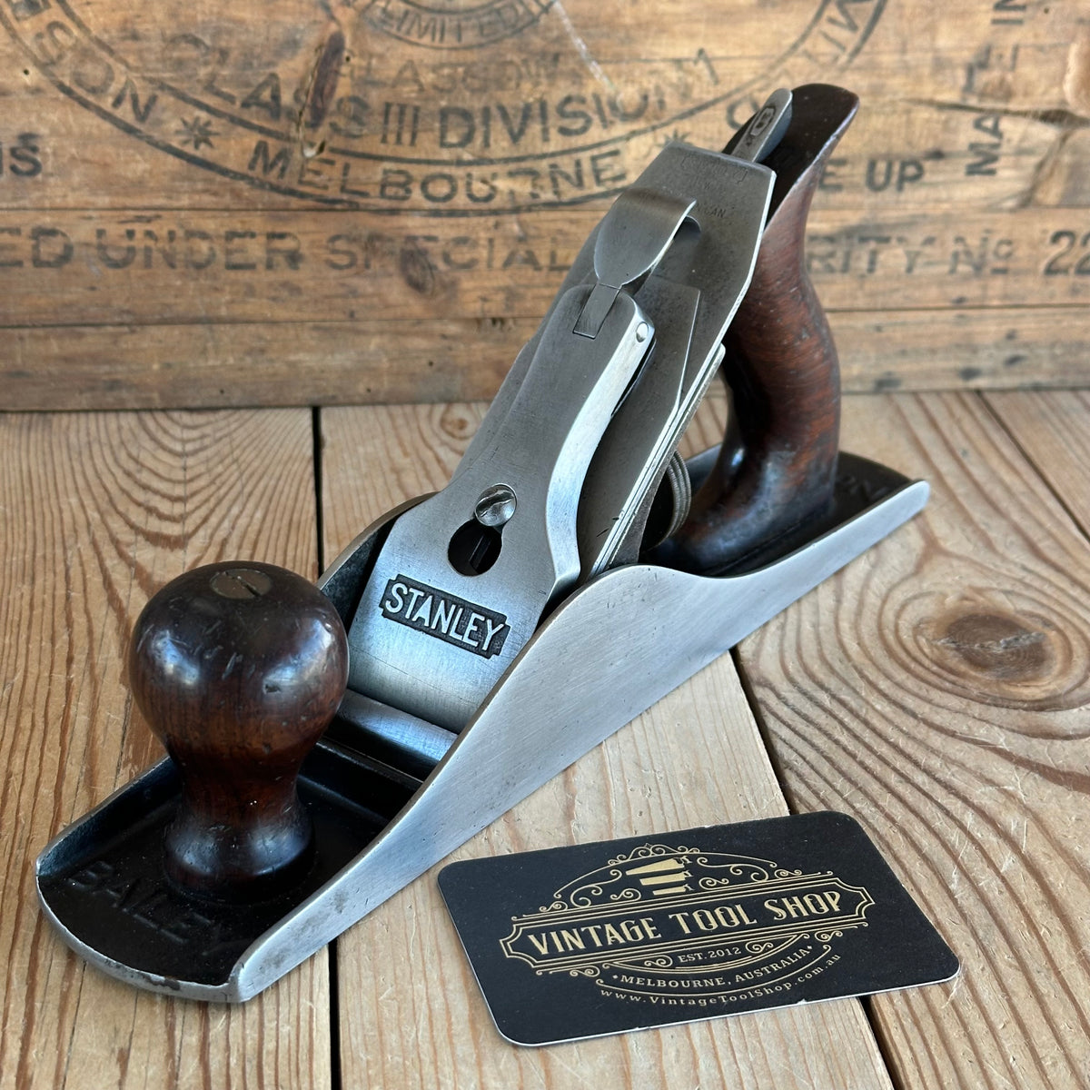 SOLD. H2135 SCARCE! Vintage STANLEY No.5 1/4c CORRUGATED Junior Jack PLANE
