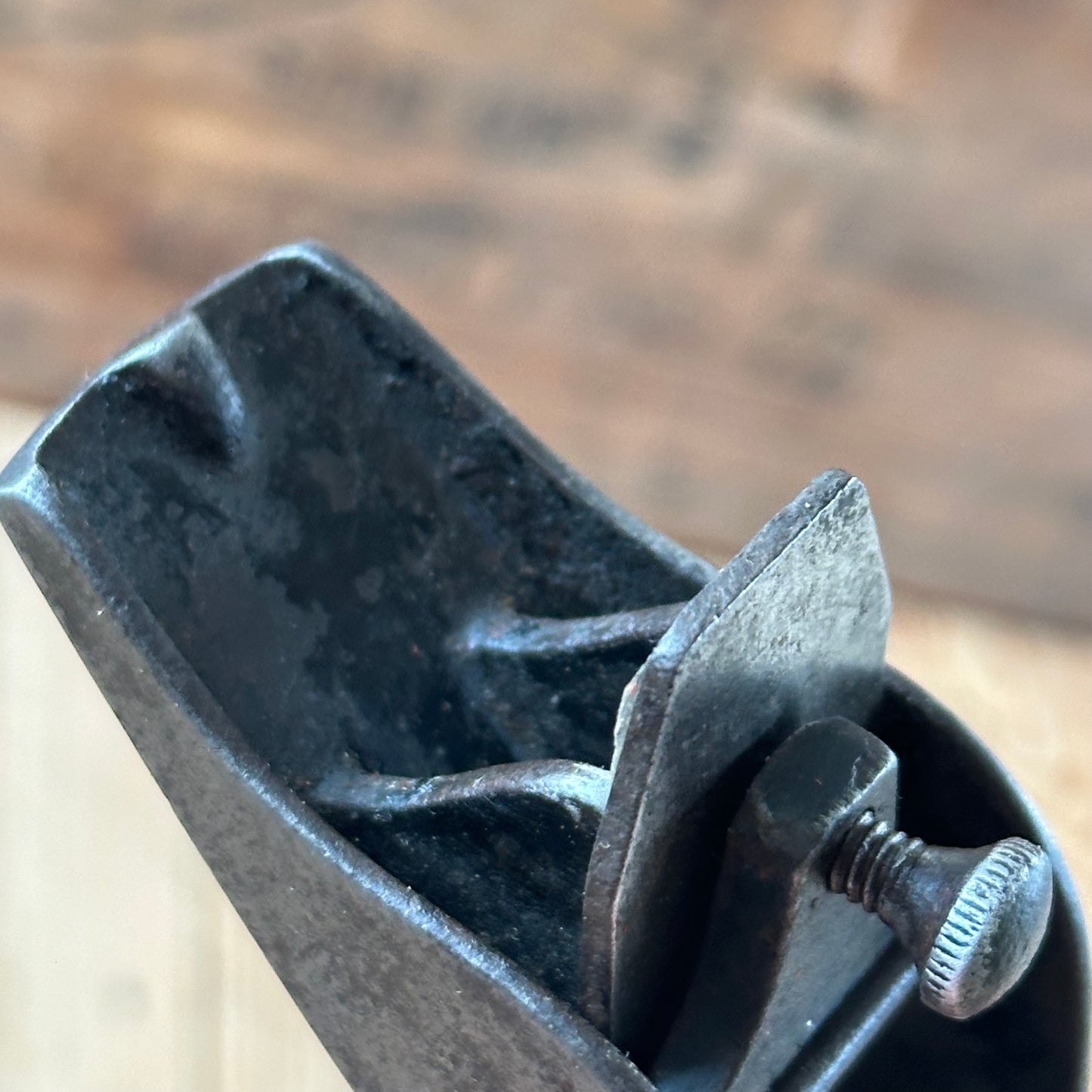 N1784 EARLY! Vintage tiny STANLEY USA No.101 thumb BLOCK PLANE A logo 1867 era!