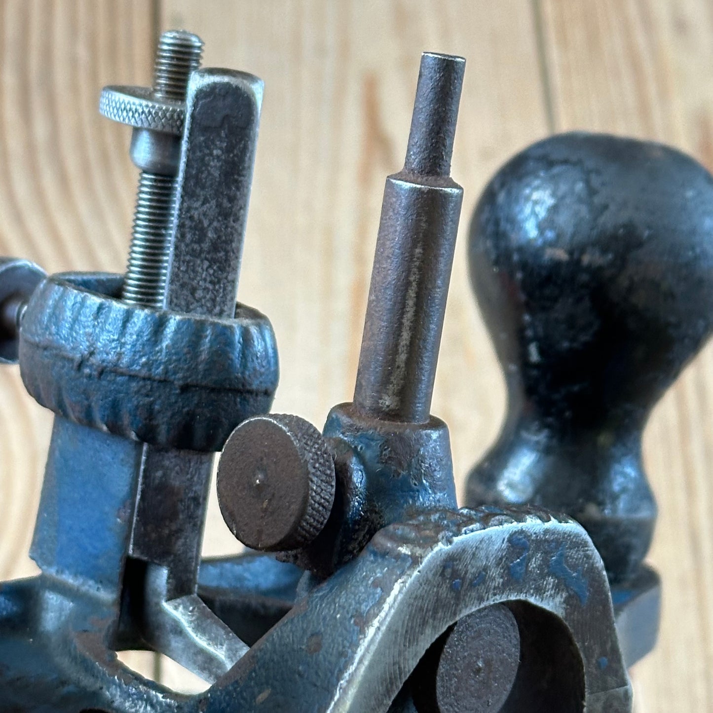 H2527 Vintage CARTER Australia No.C71 Router plane with one cutter