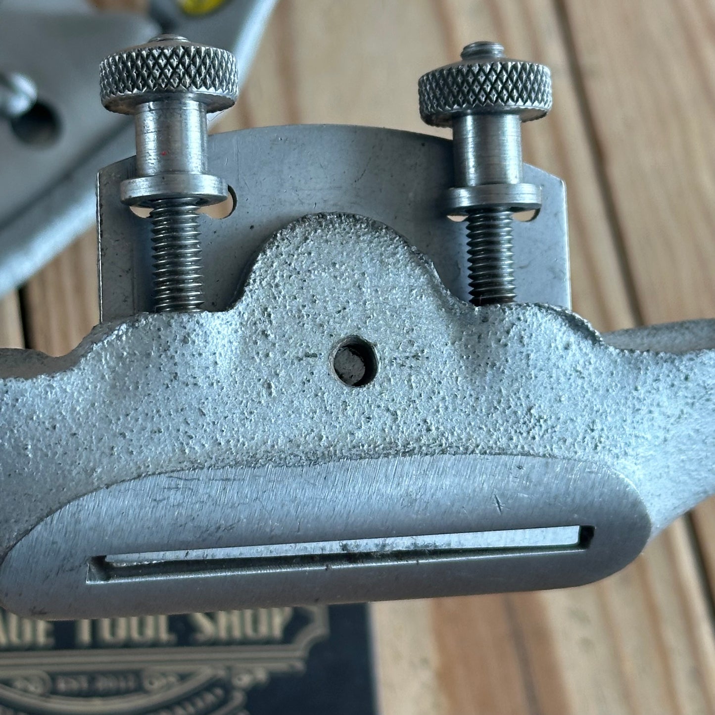 D1814 Vintage pair of STANLEY England No.151 flat & No.151R CONVEX curved base MALLEABLE IRON adjustable SPOKESHAVES