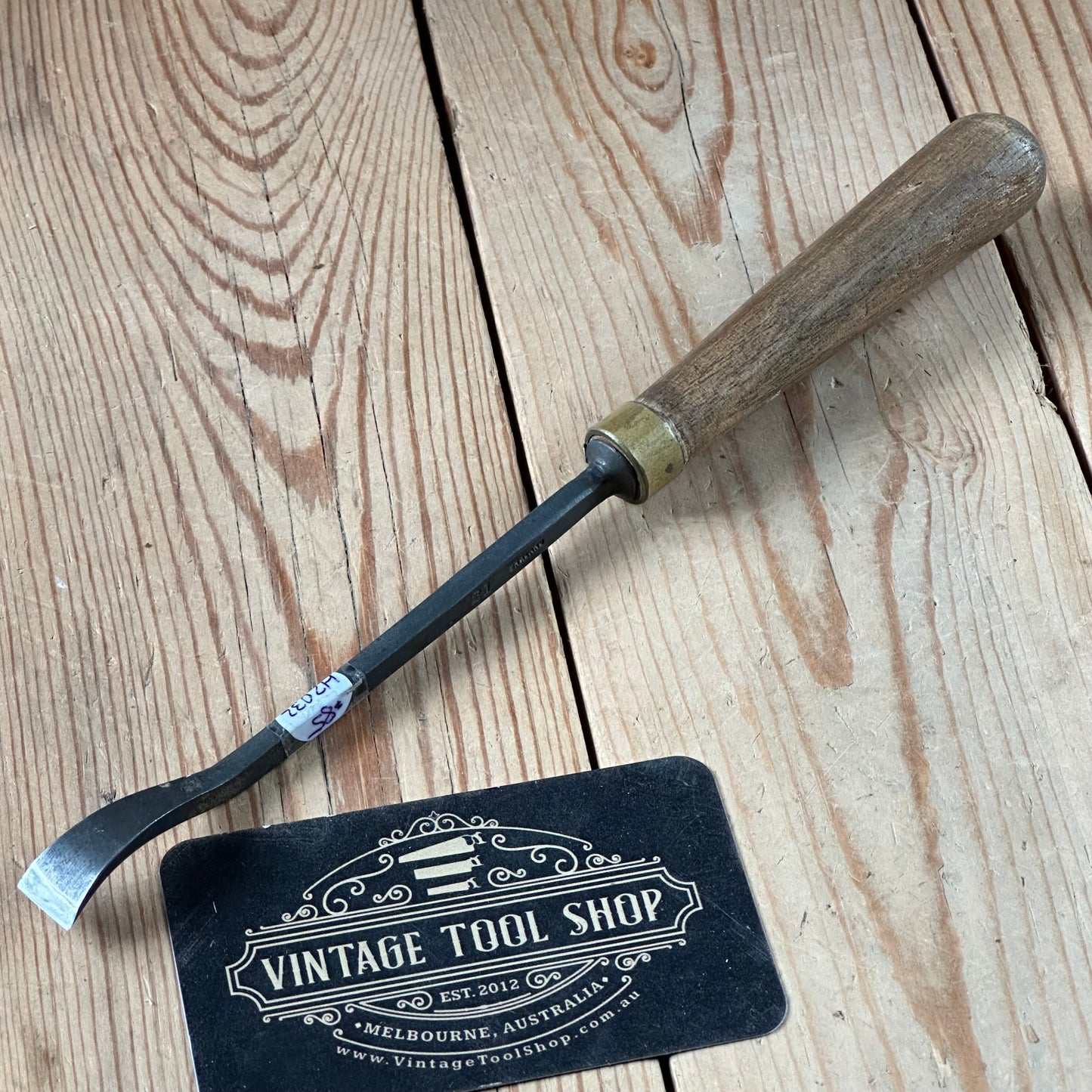 H2032 Vintage Addis England 17mm Bent Fishtail Carving CHISEL