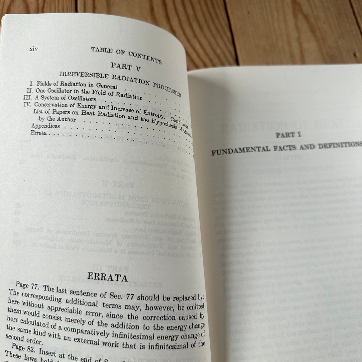 XBN208 Vintage BOOK The THEORY of HEAT RADIATION by MAX PLANCK