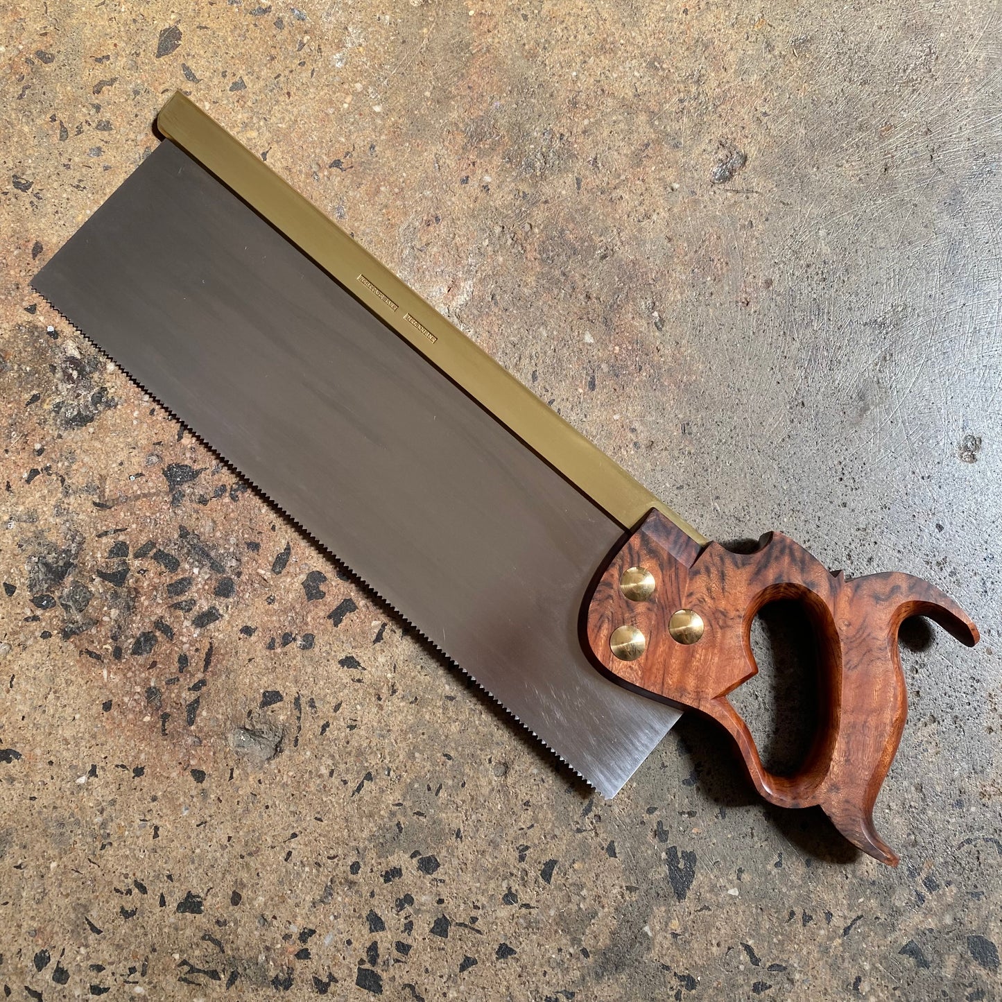 VHS194 HERITAGE SAWS Melbourne 14” KINGSTON 11ppi XCUT Carcass SAW with a Quilted TIGER MYRTLE handle