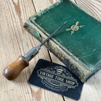 H2395 Vintage small RATCHET SCREWDRIVER