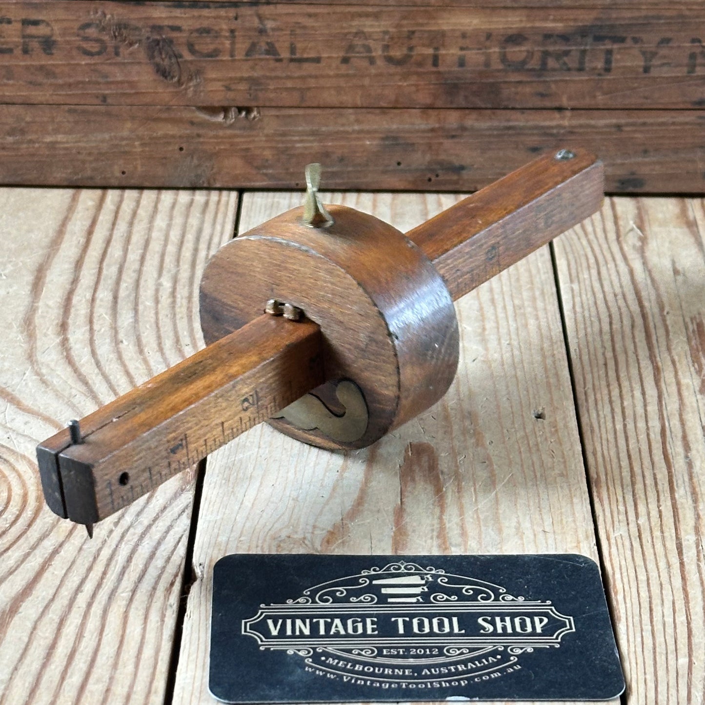 H2519 HANDY! Antique STANLEY No:64 & 1/2 MARKING GAUGE Sweetheart era 1921-35