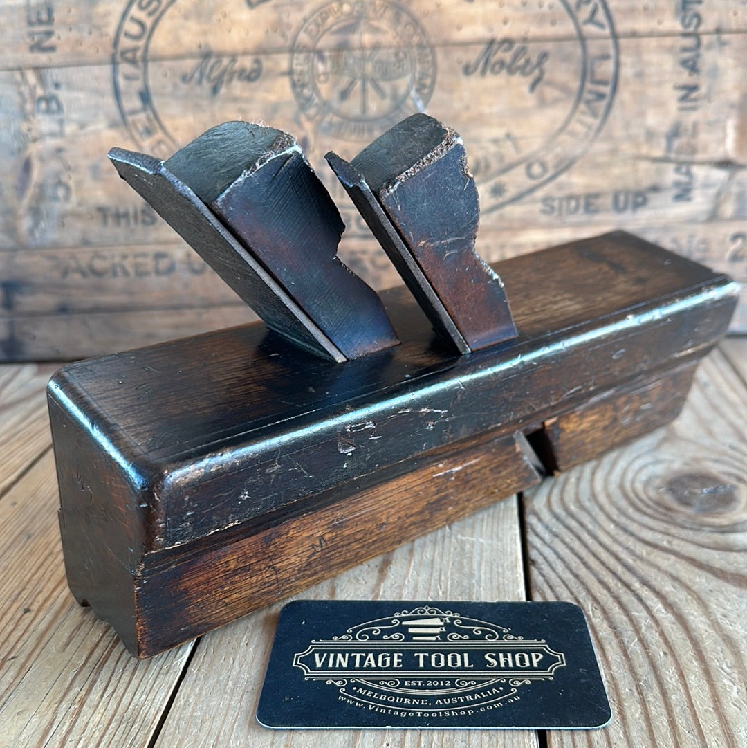 Y1528 Vintage COOL FRENCH Twin Iron Wooden MOULDING PLANE perfect Patina