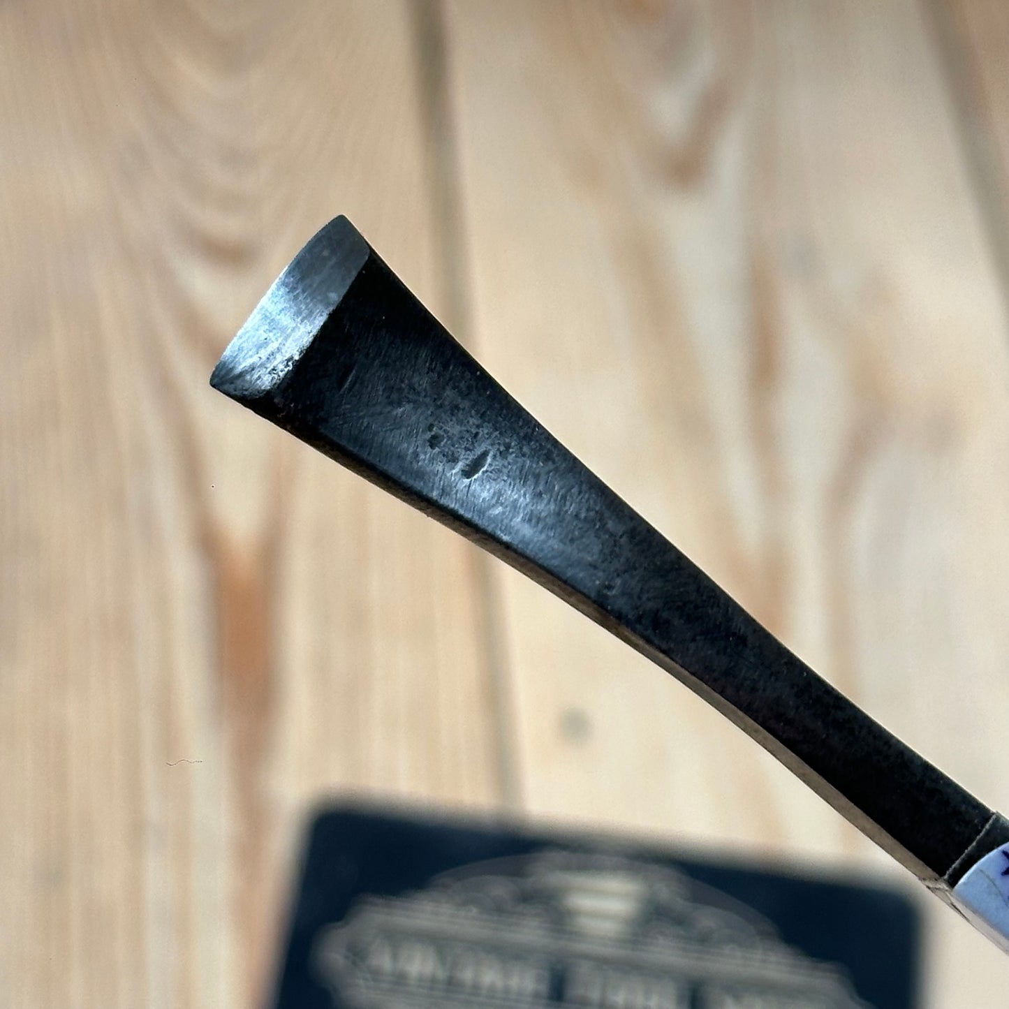 H2034 Vintage HERRING BROTHERS England 17mm Reverse Bent Fishtail Carving CHISEL