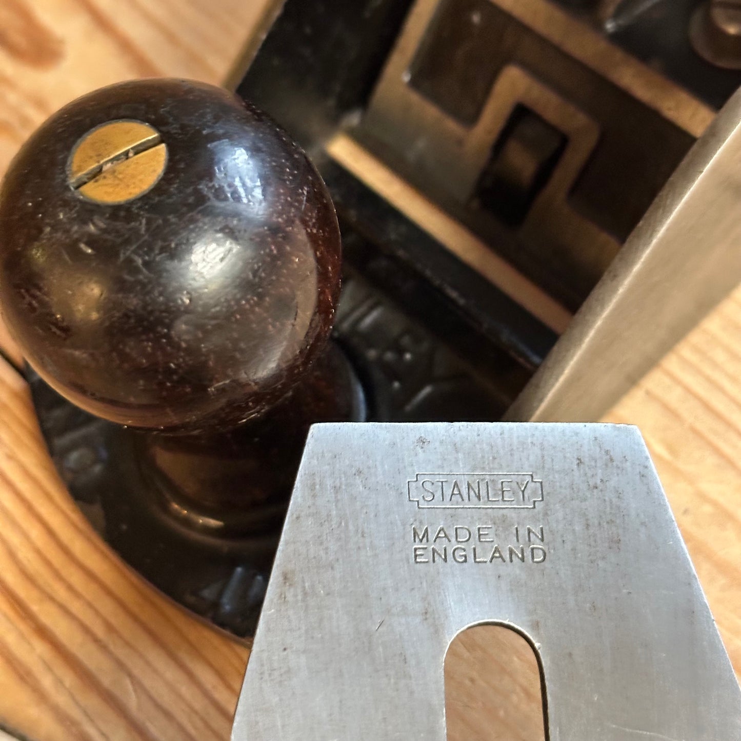 H2487 TIDY! Vintage STANLEY England No.4 1/2 smoothing PLANE IOB