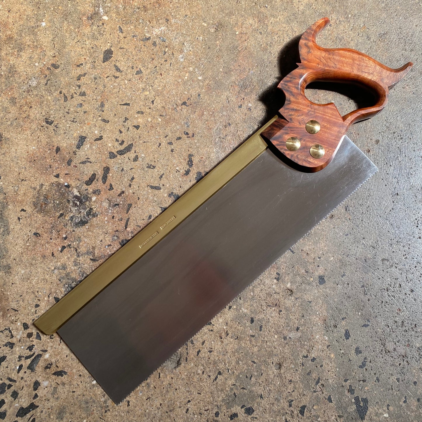 VHS194 HERITAGE SAWS Melbourne 14” KINGSTON 11ppi XCUT Carcass SAW with a Quilted TIGER MYRTLE handle