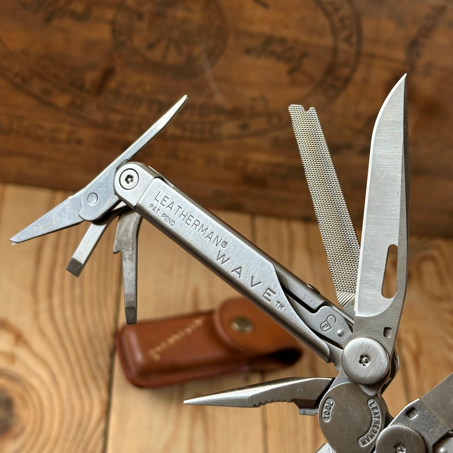 K45 Vintage LEATHERMAN USA WAVE Multi Tool in its Original leather sheath