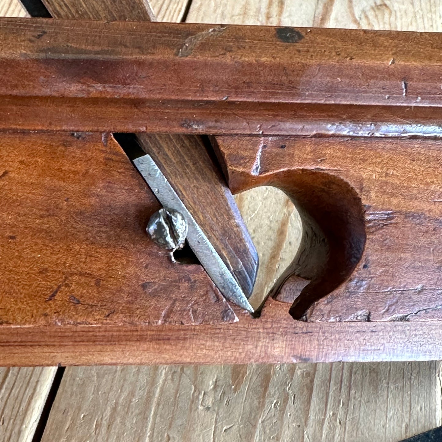 Y104 Antique FRENCH FRUITWOOD Tonguing PLANE