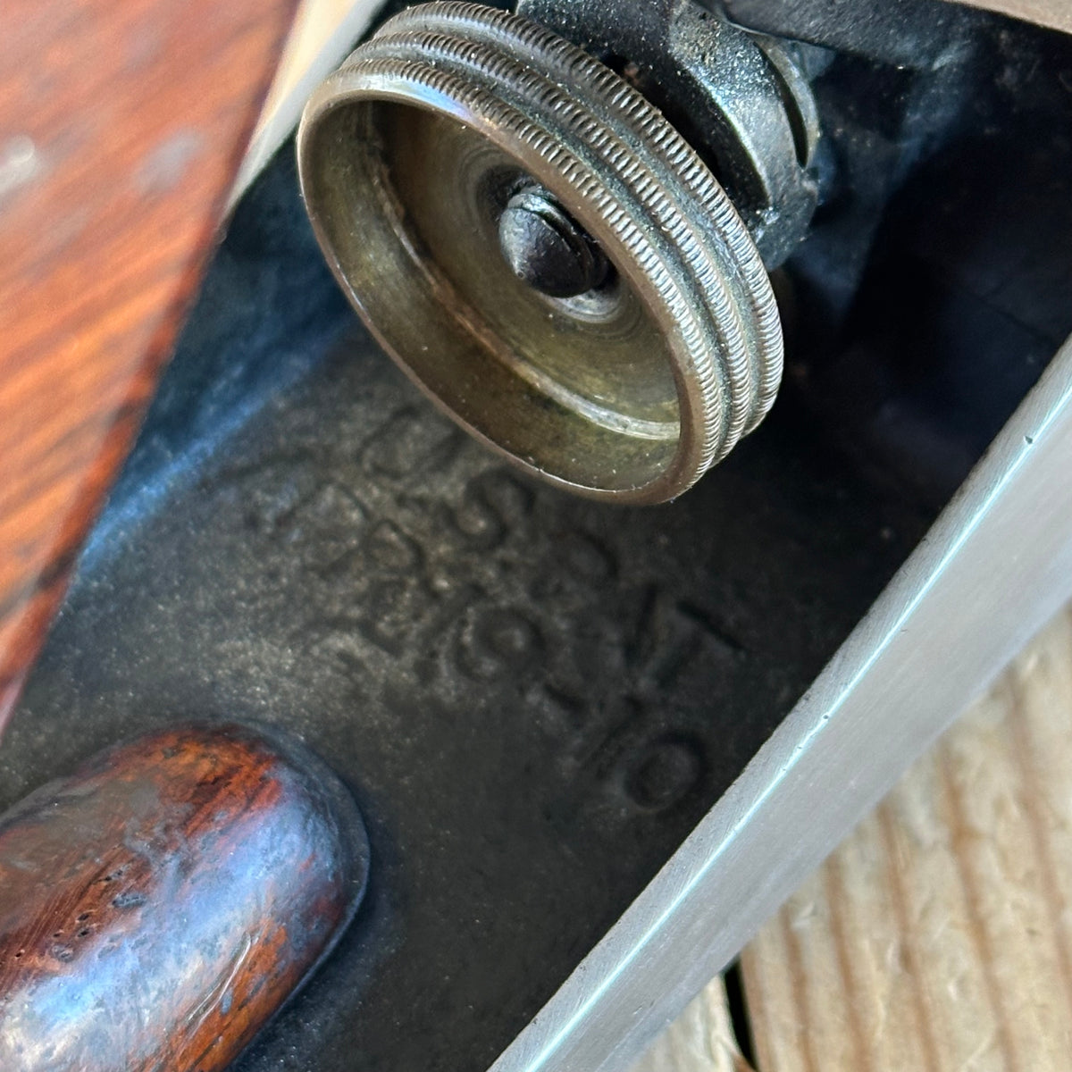 SOLD. H2135 SCARCE! Vintage STANLEY No.5 1/4c CORRUGATED Junior Jack PLANE