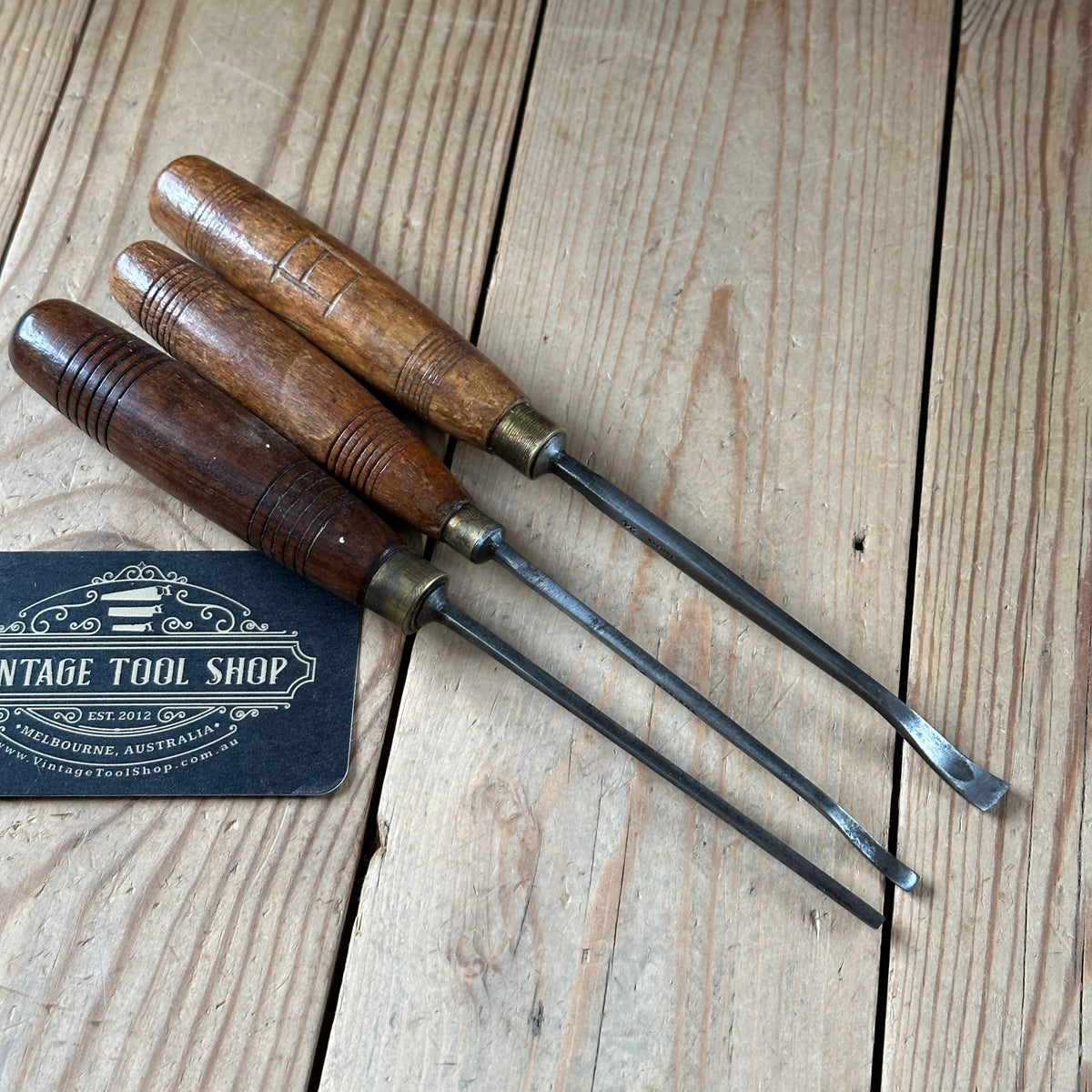H2604 Vintage 3 x ADDIS England GOUGE CHISEL Carving Set