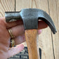 H2528 Vintage small Henry CHENEY USA carpenters HAMMER