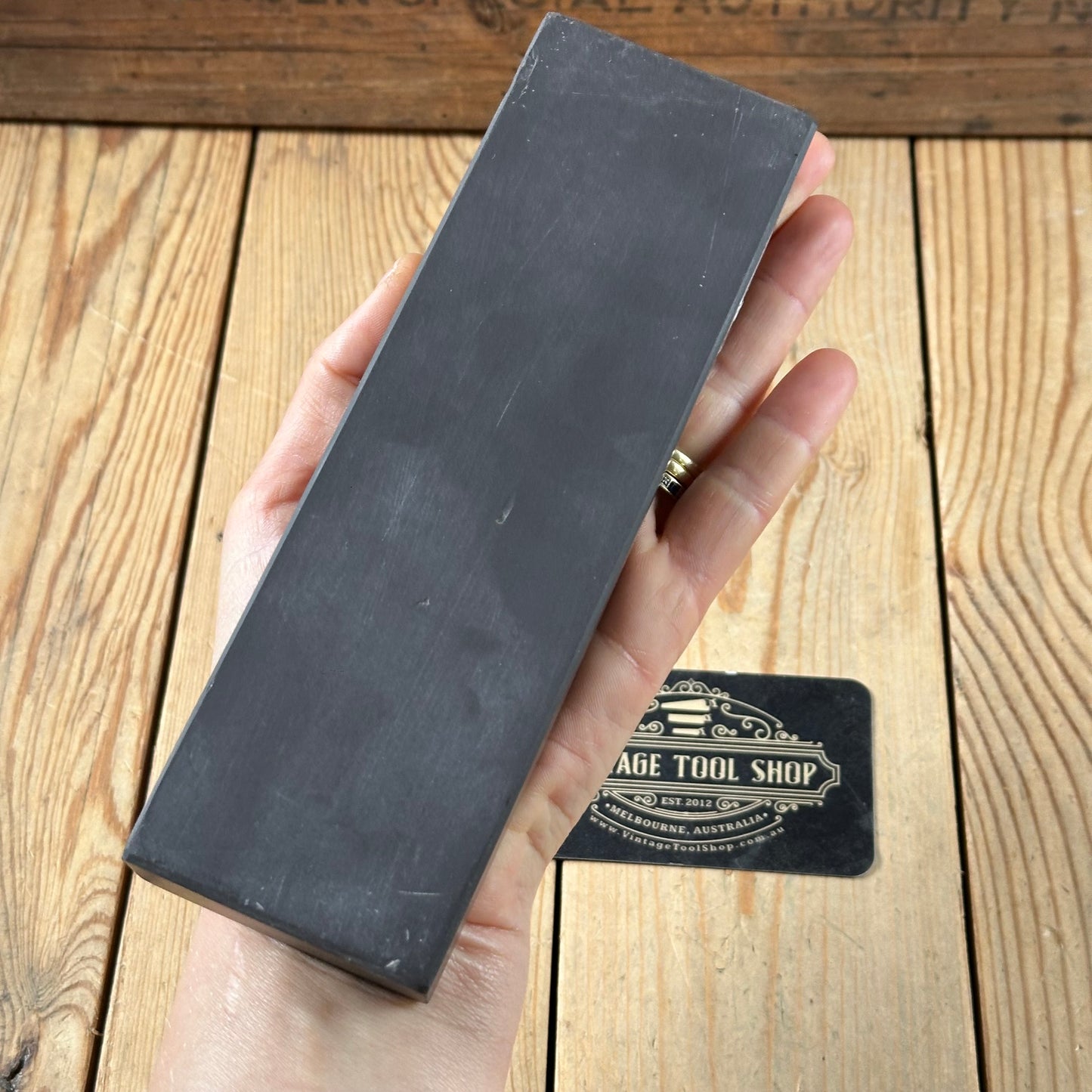 A382 MASSIVE! Vintage extra wide FRENCH LA LUNE natural sharpening water STONE